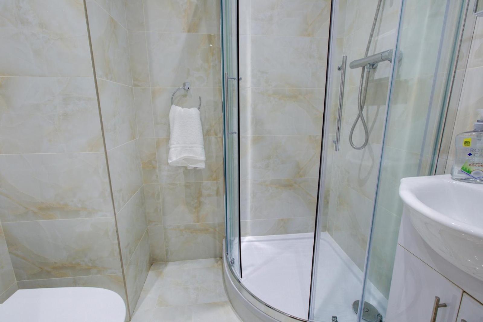 Lamont Hotel Лондон Екстериор снимка